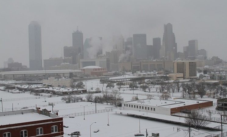 Power Outages, Flight Cancelations, School Closures: Winter Storm Freezes Dallas