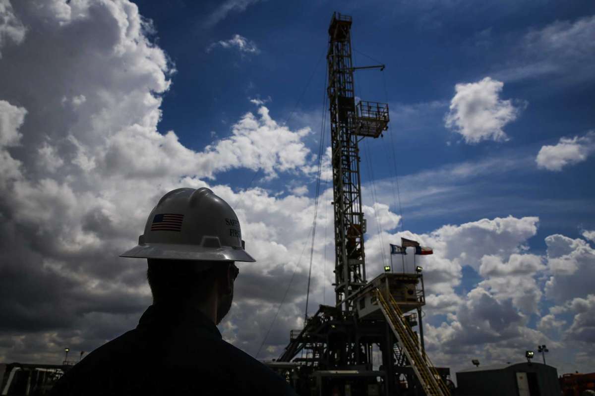 Texas lost nearly 60,000 oil and gas jobs in 2020, trade group says